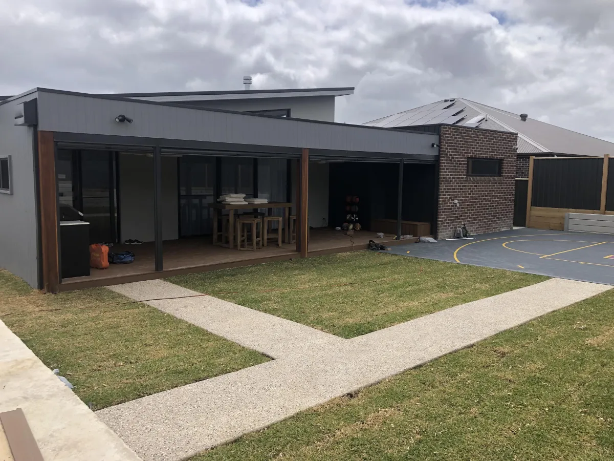 Botanic Ridge custom new home