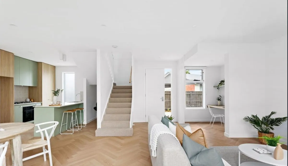 Lorraine — 3-unit coastal development, SE Bayside Melbourne